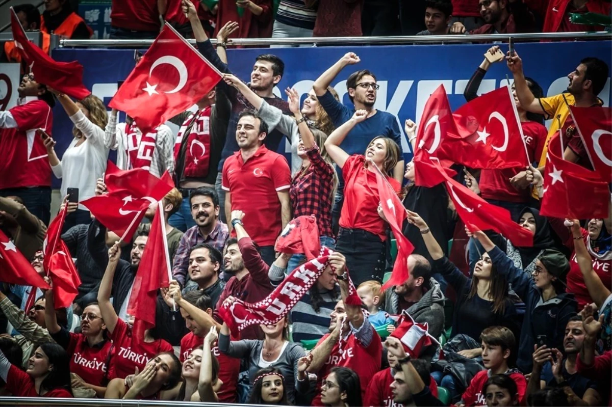 Fıba Basketbol Dünya Kupası Elemeleri\'nin Yıldızı Türkiye