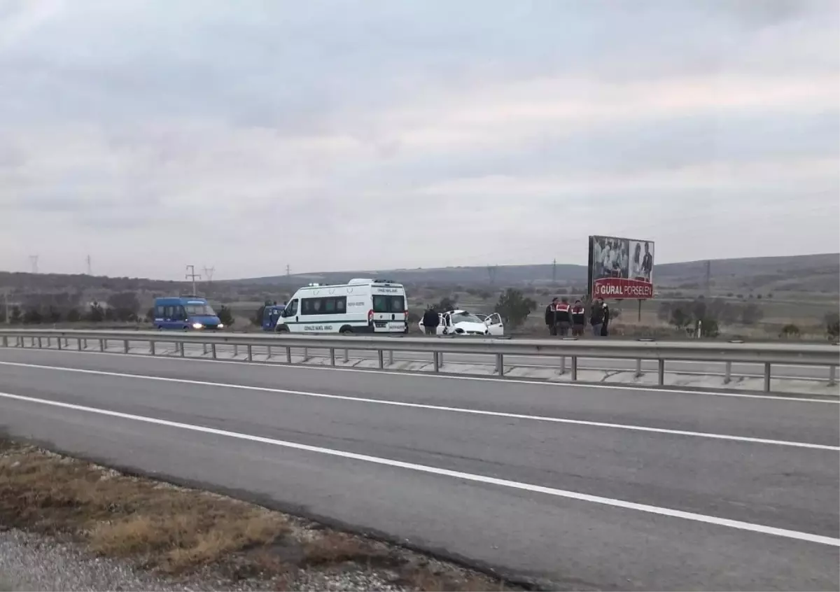 İnönü\'de Trafik Kazası, 1 Ölü 2 Yaralı