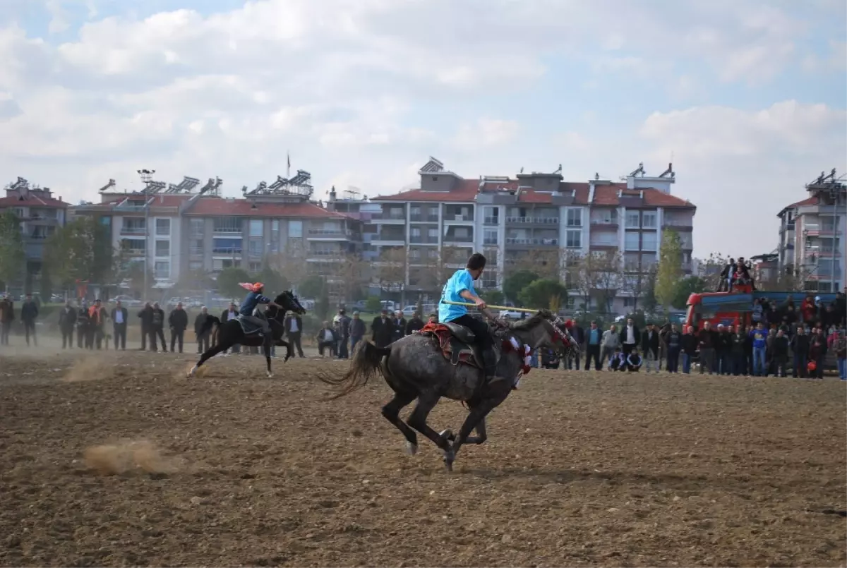 Önce Keşkek, Ardından Cirit