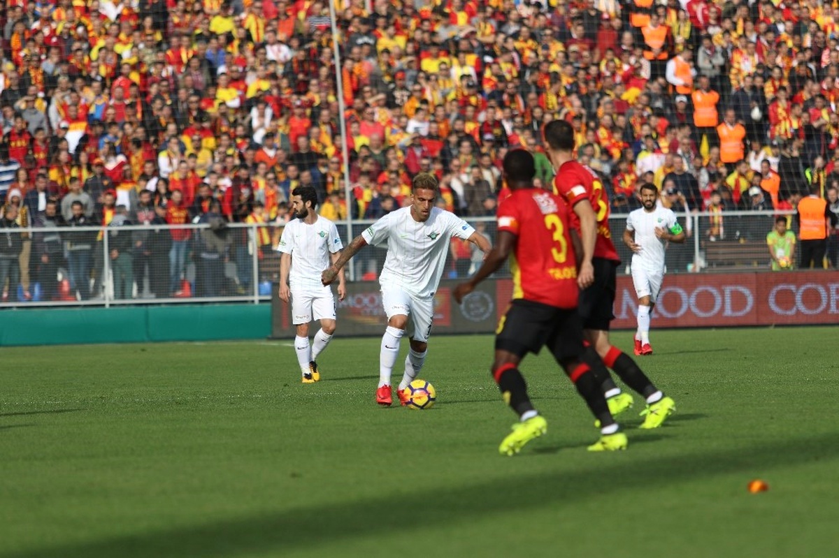 Teleset Mobilya Akhisarspor, Ankara Demirspor\'un Konuğu Oluyor