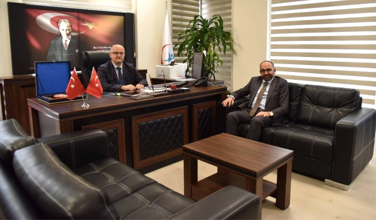 AK Parti İstanbul Milletvekilinden Başkan Üzülmez\'e Ziyaret