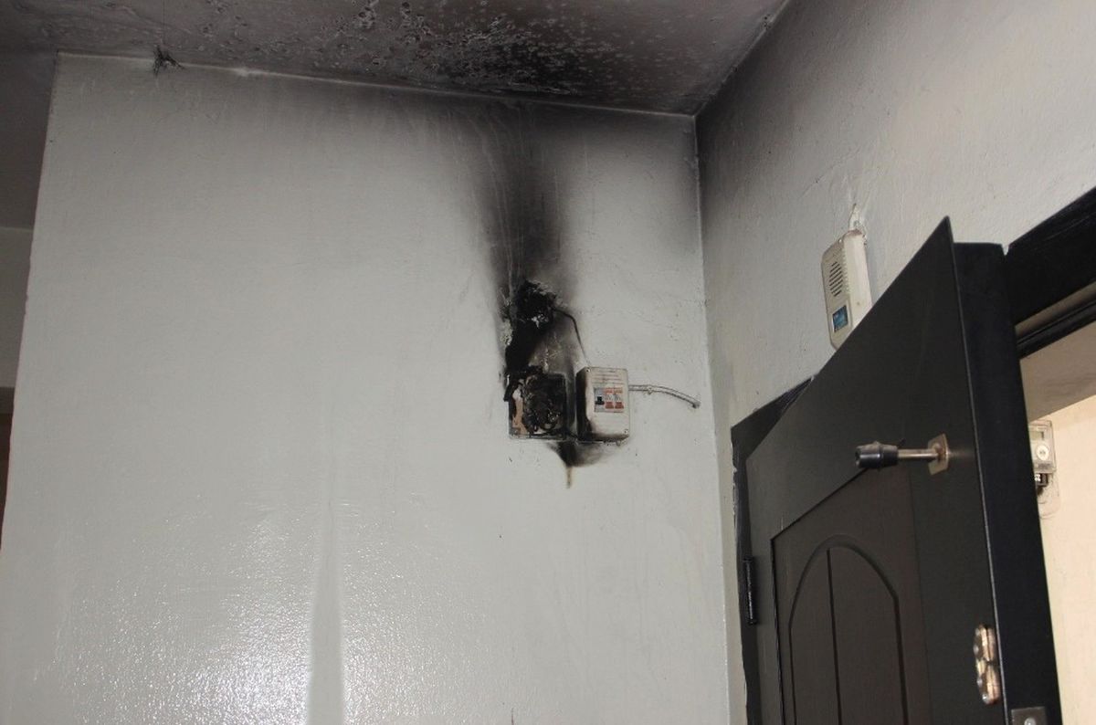 Apartmanda Çıkan Yangın Korkuttu