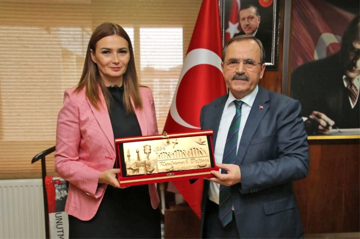 Azeri Milletvekili Paşayeva\'nın Başkan Şahin\'den İsim Talebi