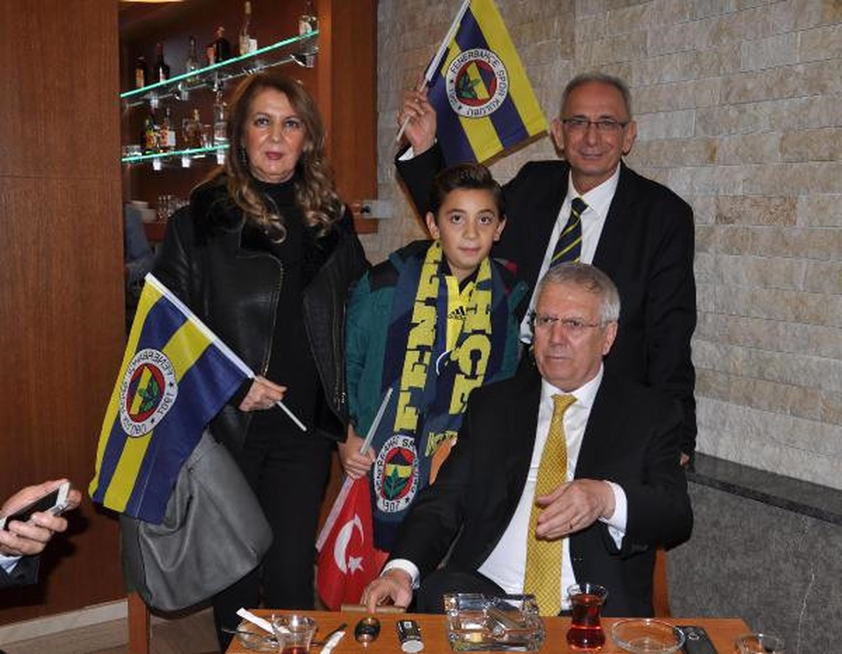 Aziz Yıldırım: "Bu Sezon Şampiyon Olacağız"