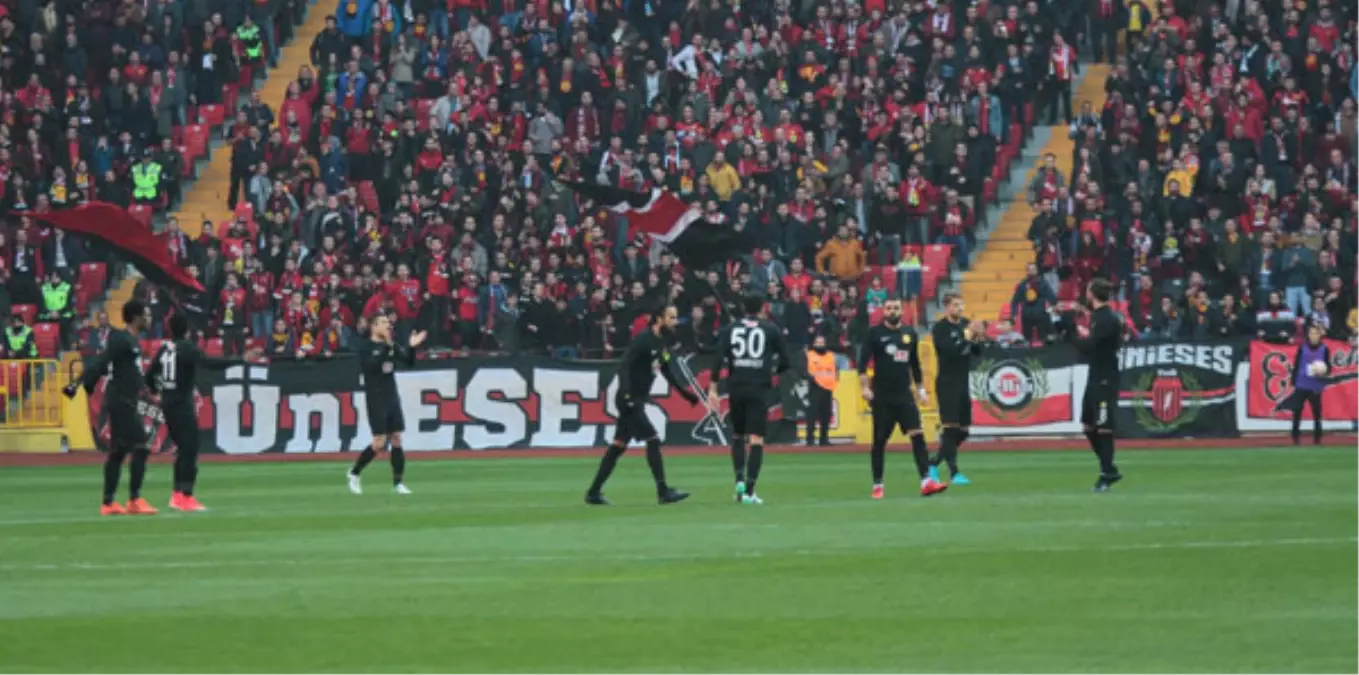 Eskişehirspor\'da Olağanüstü Kongre Yarın