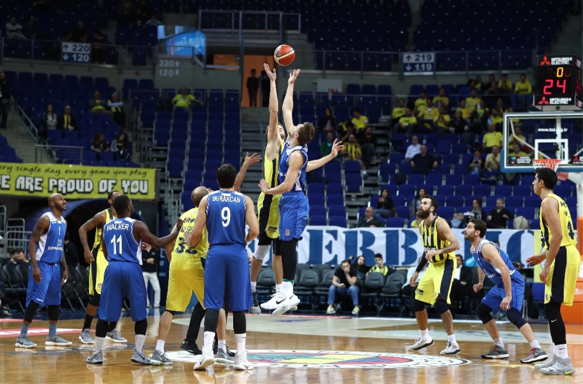 Fenerbahçe Doğuş 6. Galibiyetini Aldı