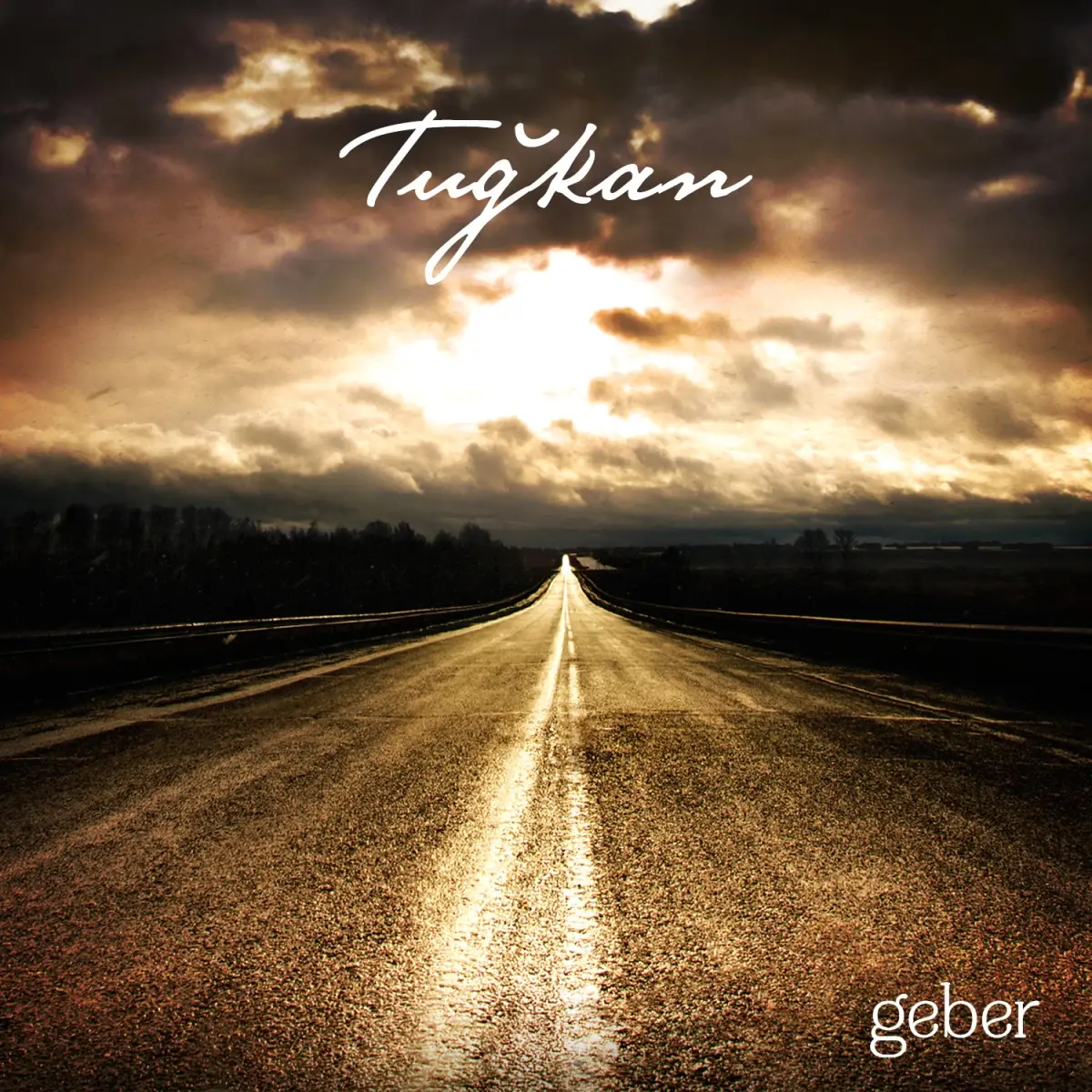 "GEBER" İle Tuğkan Müzikseverlere Merhaba Dedi!