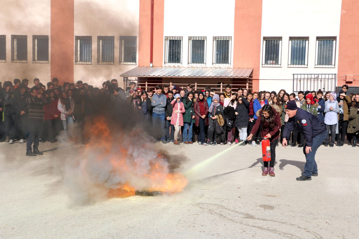 İtfaiye\'den Öğrencilere Eğitim