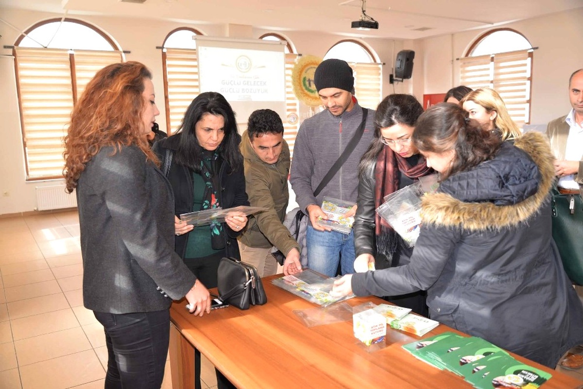 Öğretmenlere Atık Pil Konusunda Seminer Verildi
