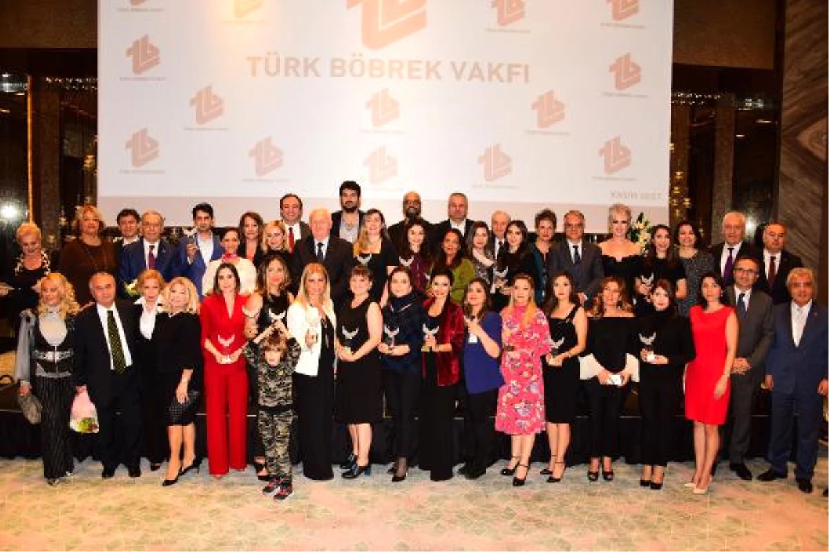 Türk Böbrek Vakfı\'ndan Doğan Medya\'ya 6 Ödül