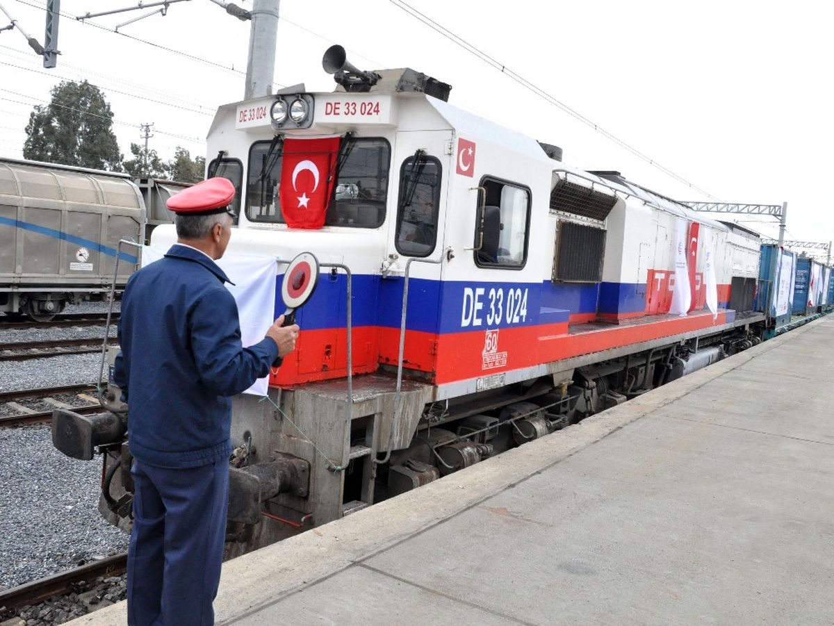 Türkiye\'den İlk Tren Yola Çıktı