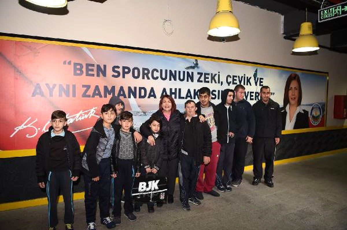 Avcılar\'da Engelliler Haftada Bir Gün Spor Yapıyor