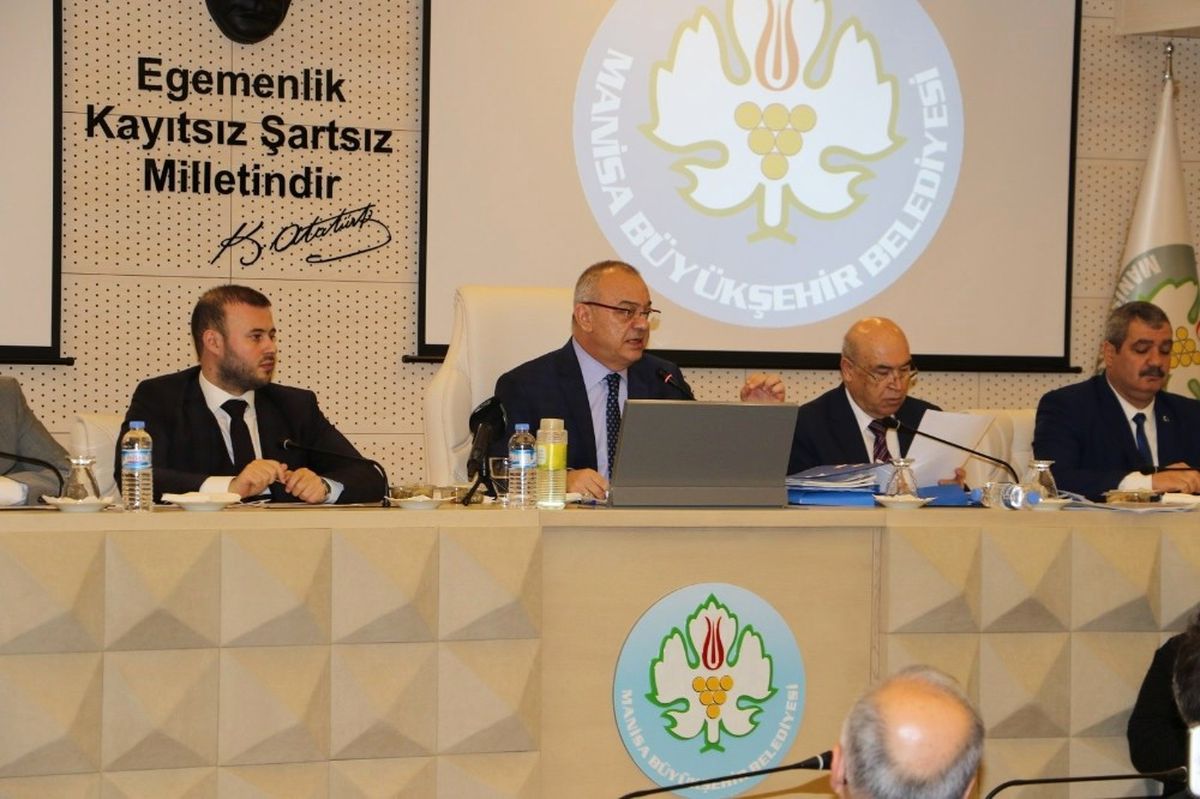 Başkan Ergün: "Amaç, Siyasi Hedeflerle Manisa Büyükşehir Belediyesinin Hizmet ve Yatırımlarının...
