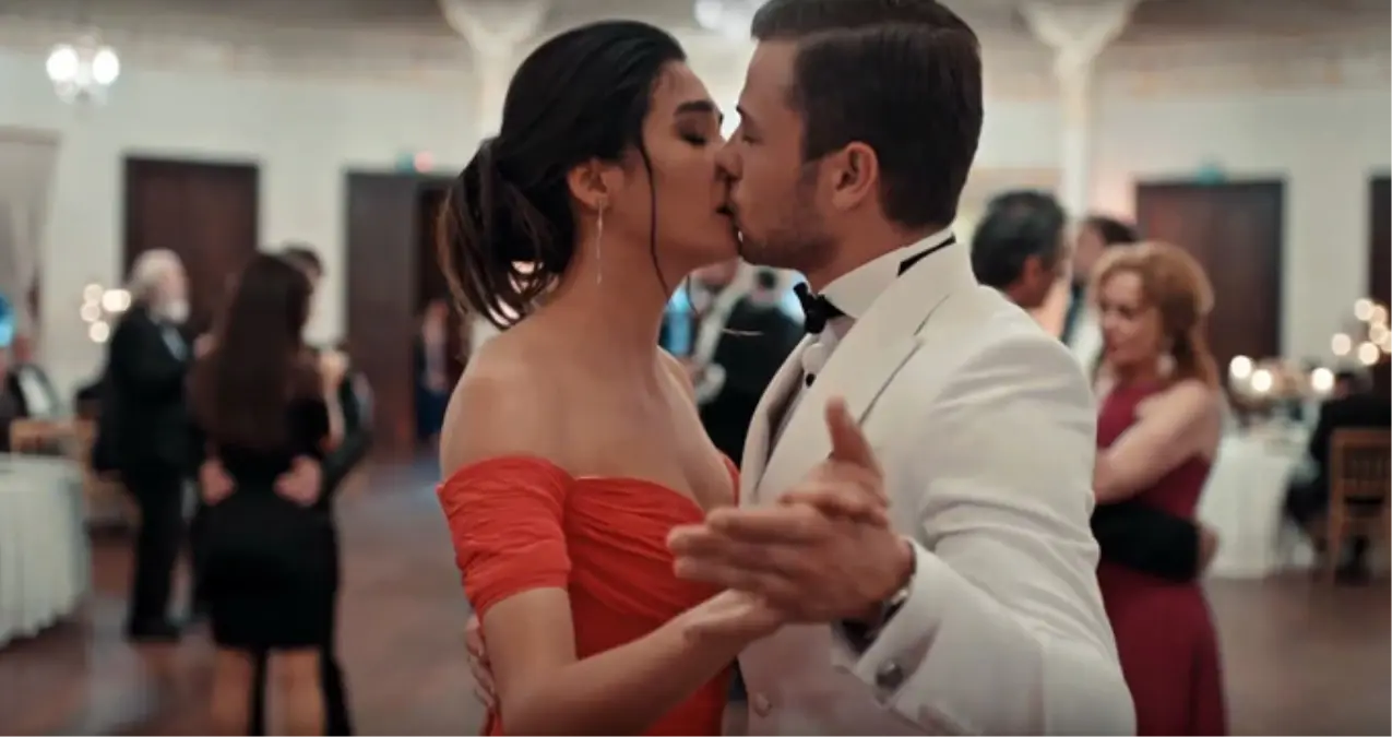 Bir Dizi Aşkı Daha! Söz\'ün Bahar\'ı ile Yavuz Komutanı Aşk Yaşıyor