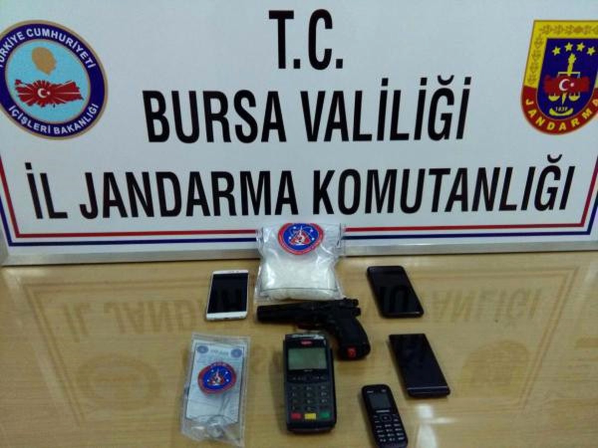 Çiğ Köfte Paketinde Marul Arası Uyuşturucu Sevkiyatı