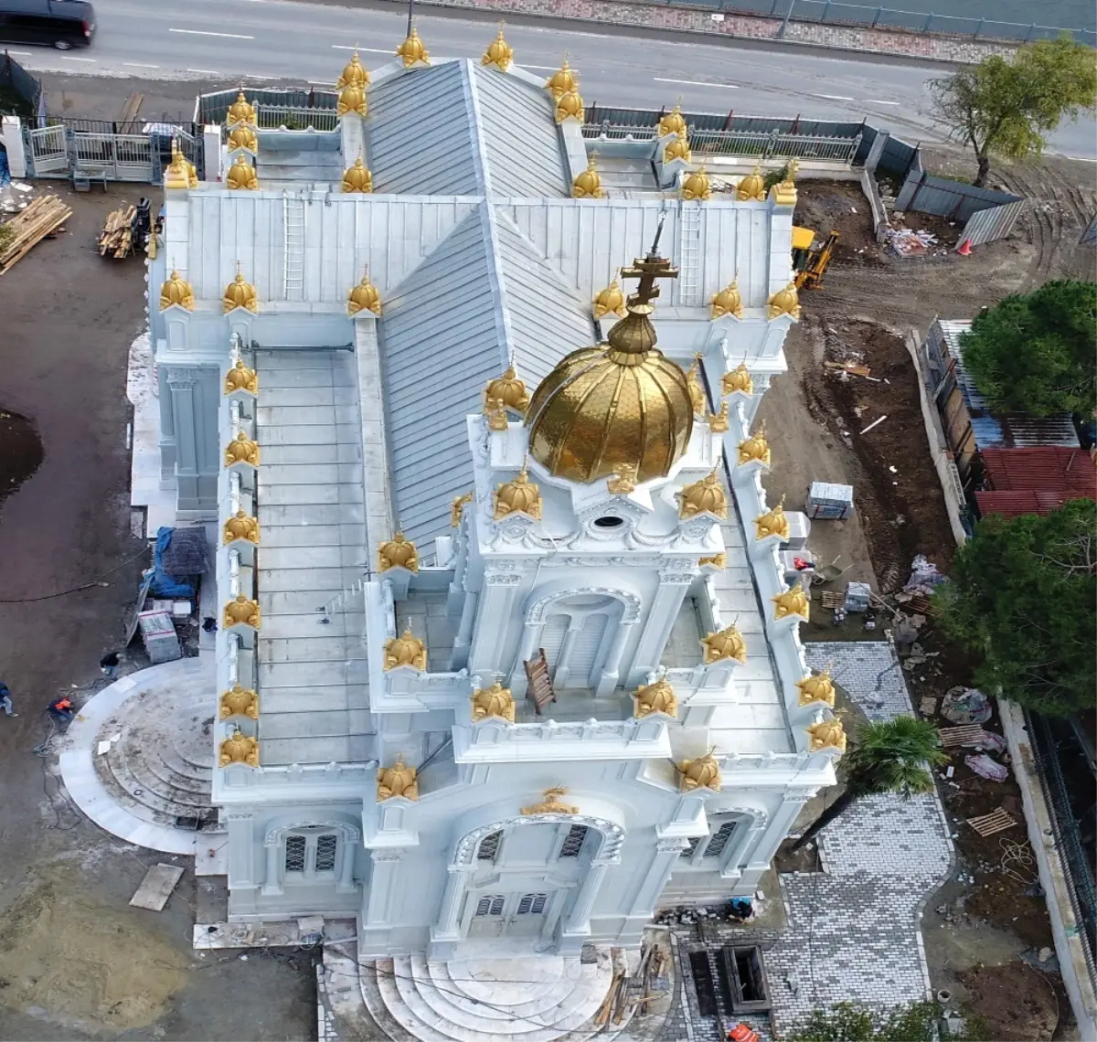 Dünyada Tek Olma Özelliği Taşıyan "Demir Kilise"Nin Son Durumu Havadan Görüntülendi