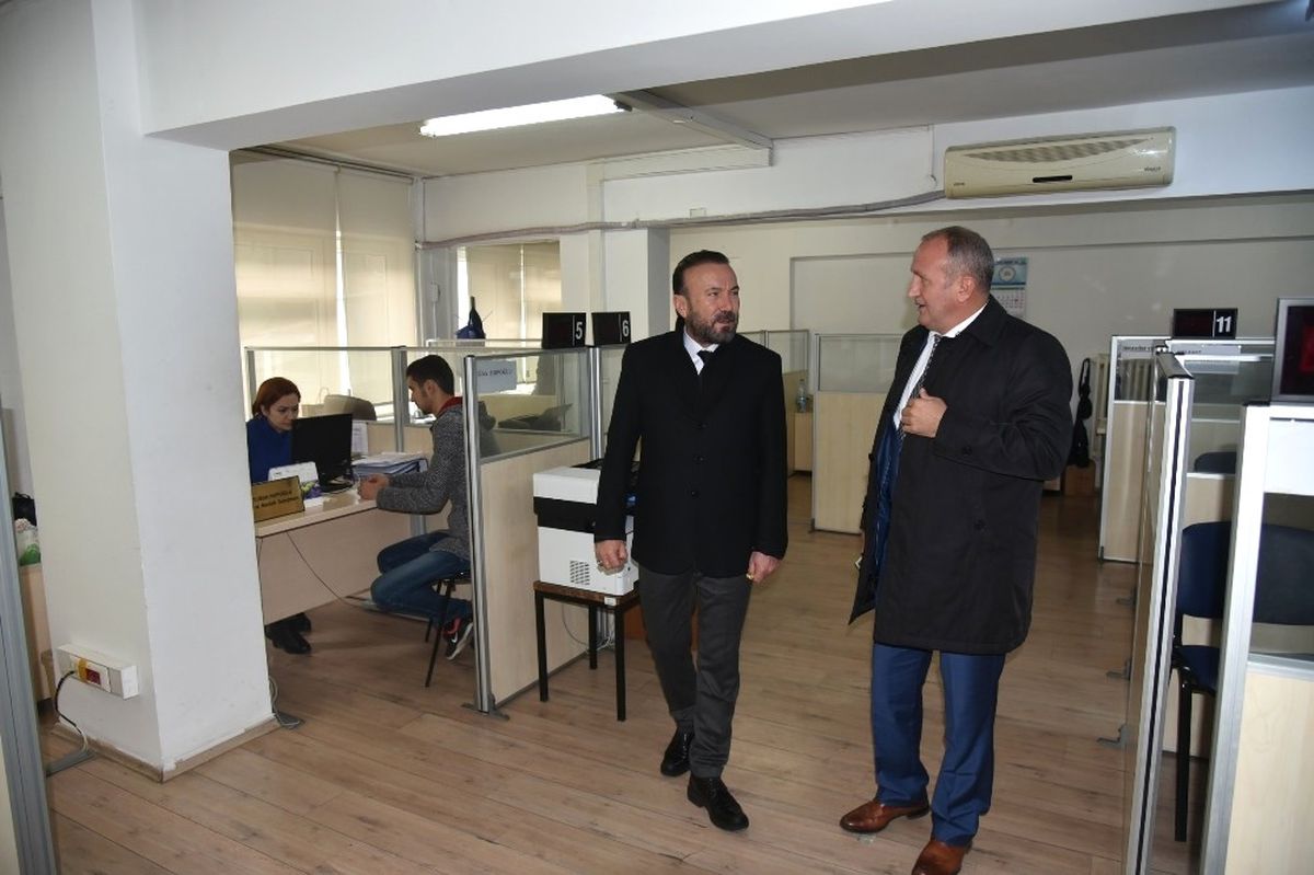 Doğan, İşkur Müdürüyle Posco İşçilerini Konuştu