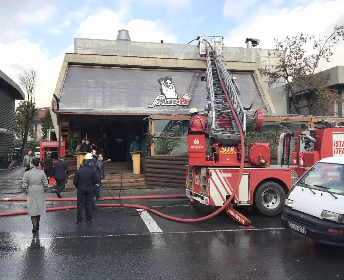 Etiler\'deki Ünlü Et Restoranında Yangın Paniği