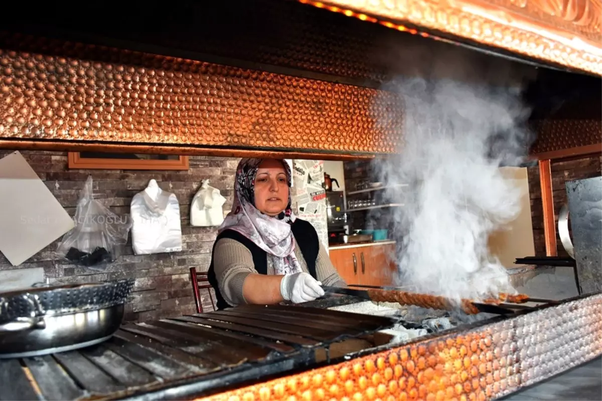 Kocası Hastalanınca Kebapçı Oldu