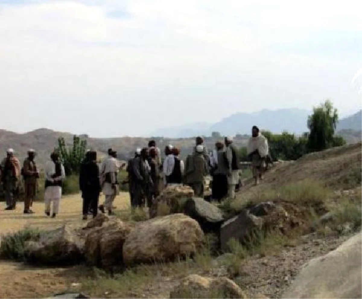 NATO Komutanından Taliban\'a: Uzlaş, Kaybol ya da Öl