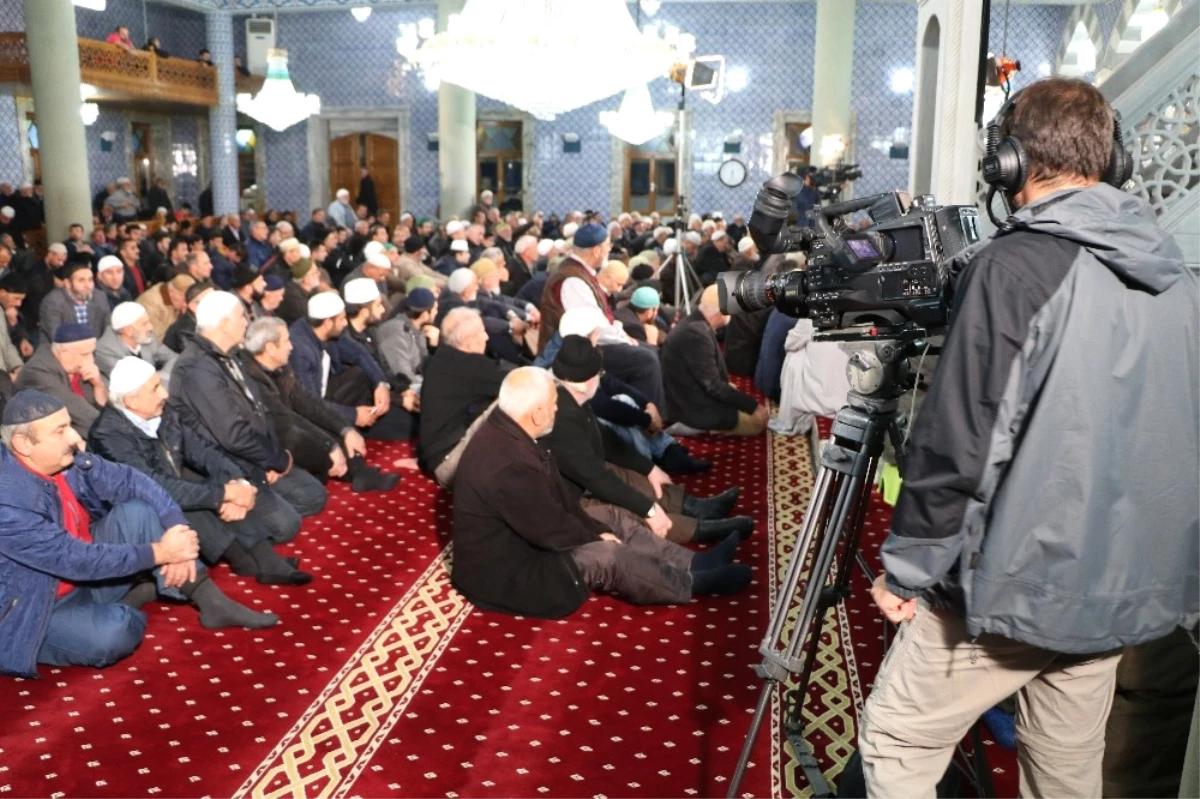 Rize Merkez Sahil Camii\'nde Mevlit Kandili Özel Programı