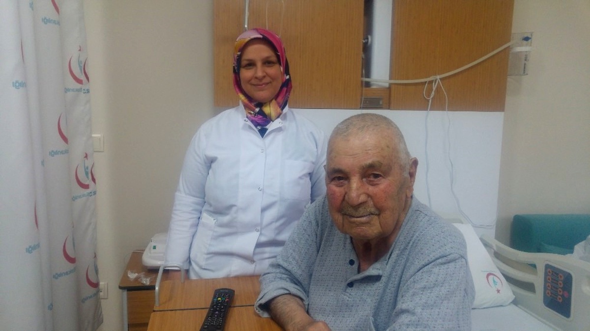 Vatandaşlar Hastane Hizmetiyle İlgili Memnuniyetlerini Dile Getirdi