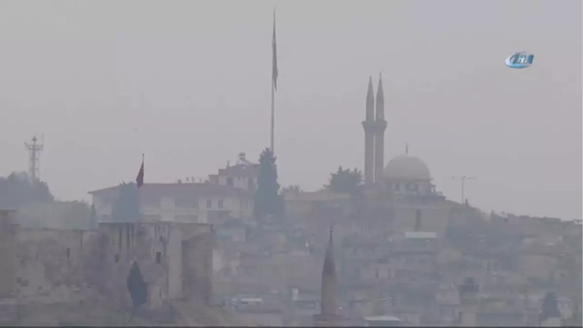 Yoğun Sis Gaziantep\'i Etkisi Altına Aldı