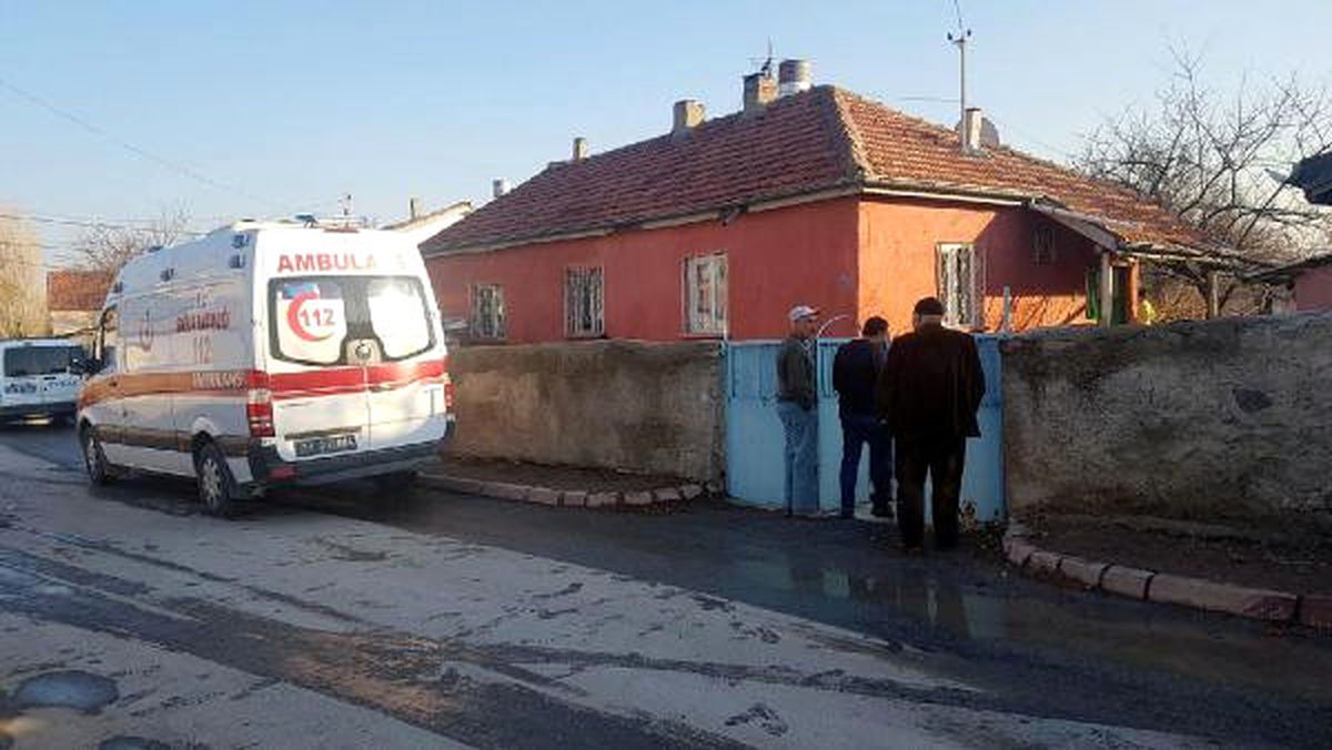 60 Yaşındaki Kadın Kömürlükte İntihar Etti