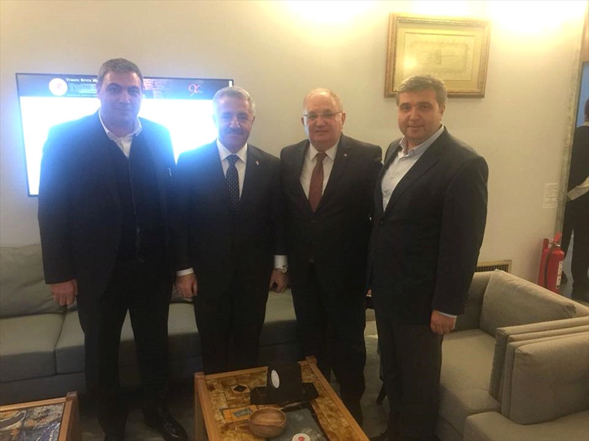AK Parti Edirne Heyeti Bakan Arslan\'la Görüştü