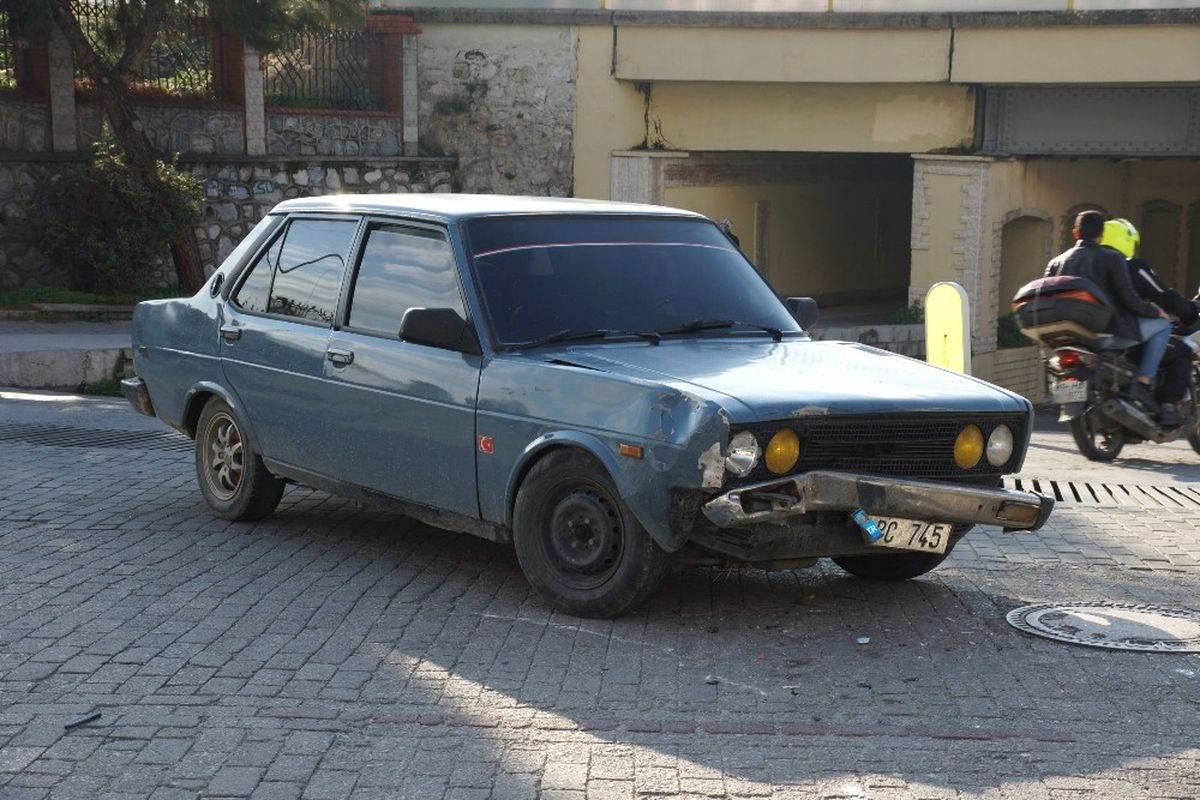 Aracını ve Yaralıyı Bırakıp Kaçtı