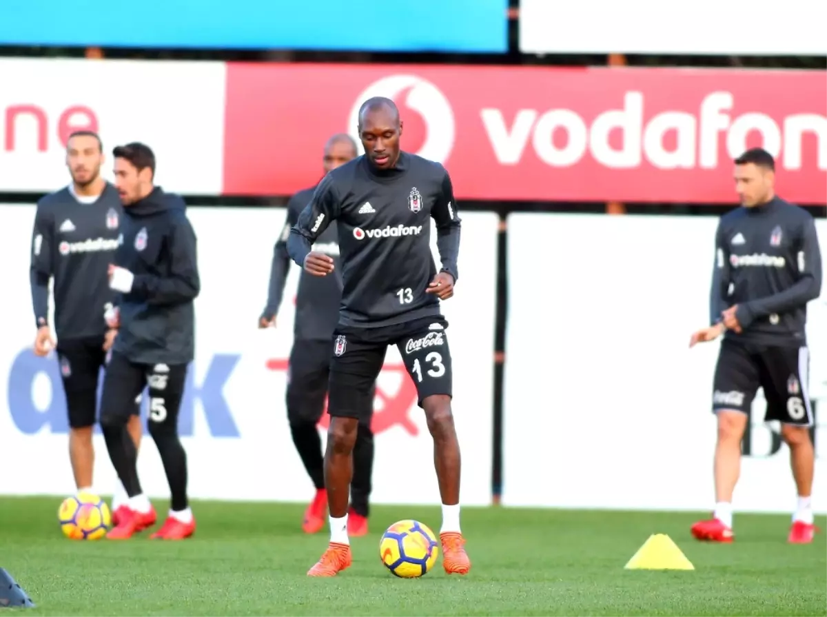 Beşiktaş Derbiye Sıkı Hazırlanıyor