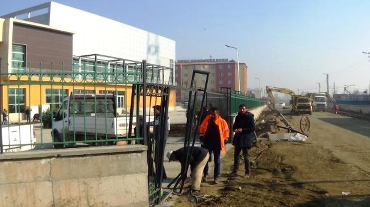 Dbp\'li Belediyeden Cumhurbaşkanı Hazırlığı (Yeniden)