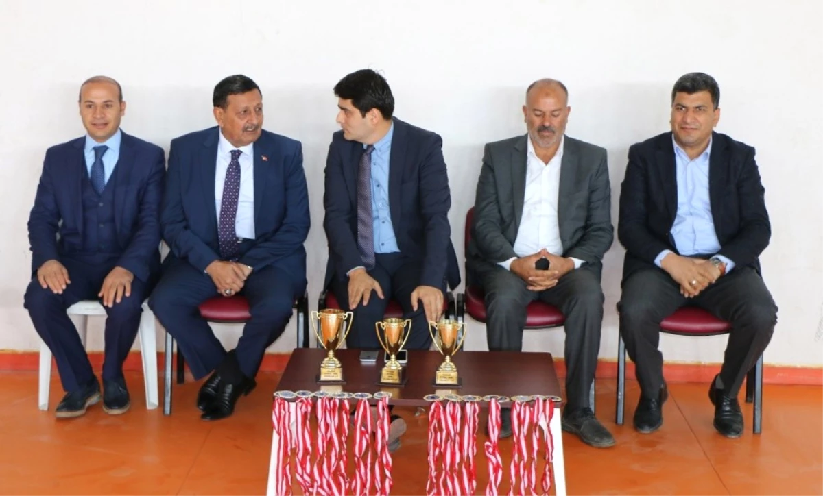 Harran\'da Futsal Şampiyonları Belli Oldu