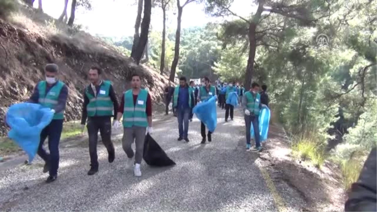 Hükümlülerden Çevre Temizliği