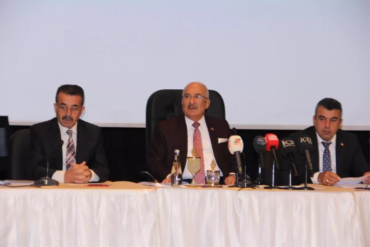 Mersin Büyükşehir Belediyesi\'nin 2018 Bütçesi 1 Milyar 949 Milyon Lira