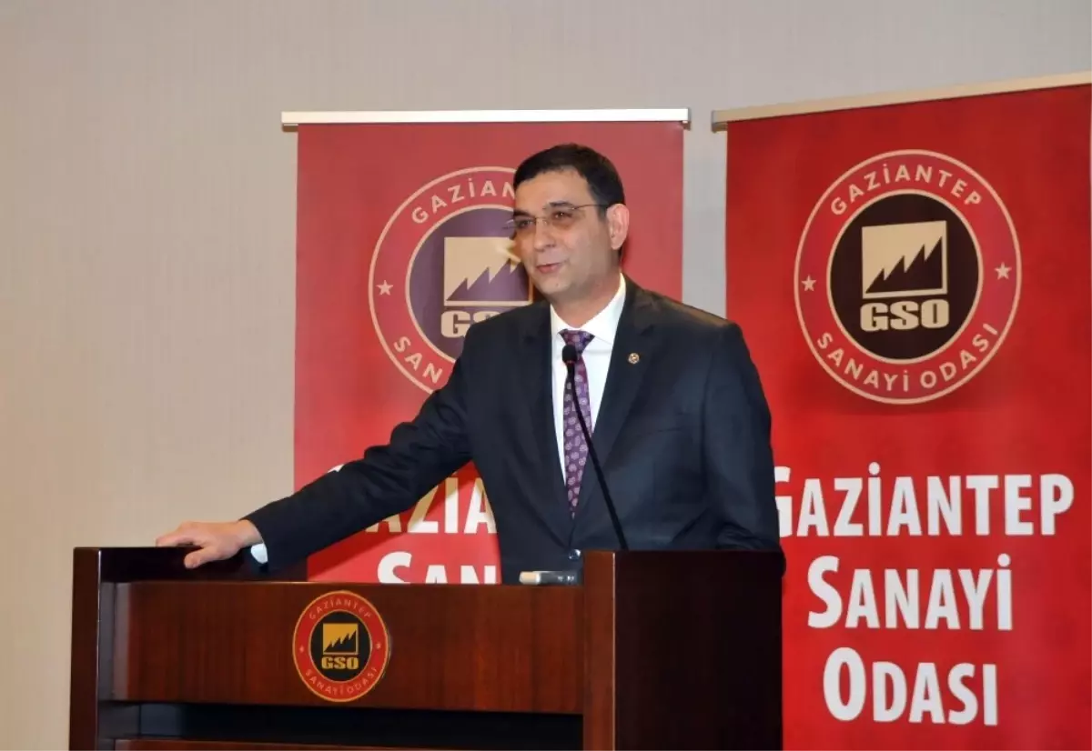 Sanayicilere, "Dalgalı Piyasalarda Risk Yönetimi ve Korunma" Semineri