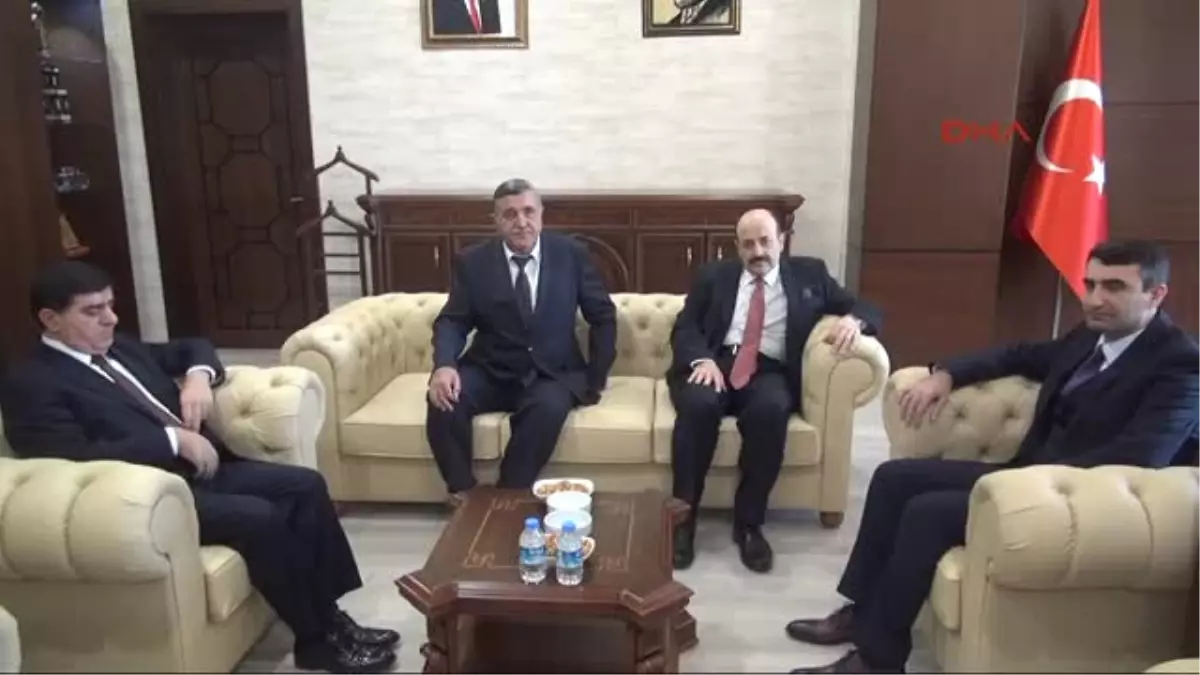 Şanlıurfa YÖK Başkanı Saraç Üniversiteli Sayısında Avrupa\'da İkinci Büyük Ülkeyiz