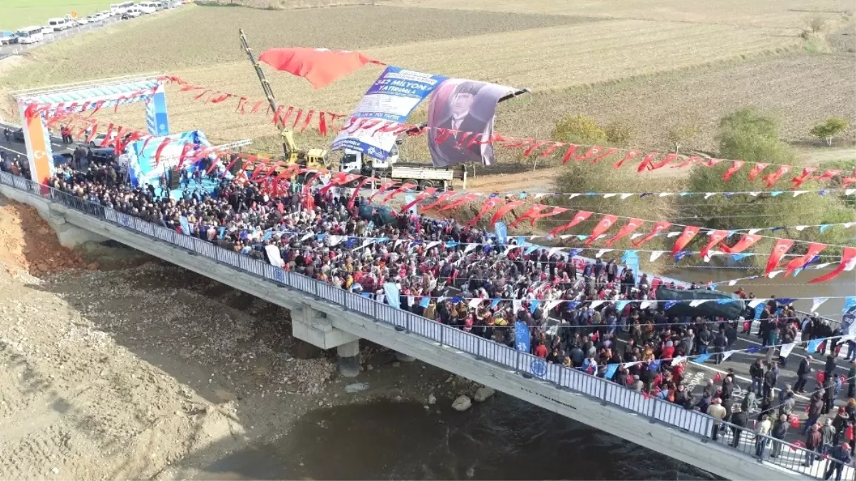 Topuklu Efe, Yörük Ali Efe Köprüsünü Dualarla Açtı