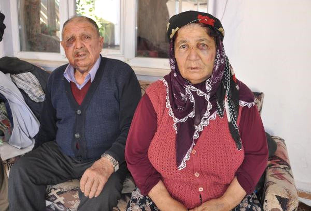 Yaşlı Çifti Bayıltana Kadar Dövüp, Paralarını Gasp Ettiler (2)