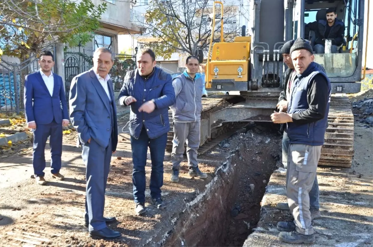 Başkan Özdemir Yağmur Suyu Projesini İnceledi