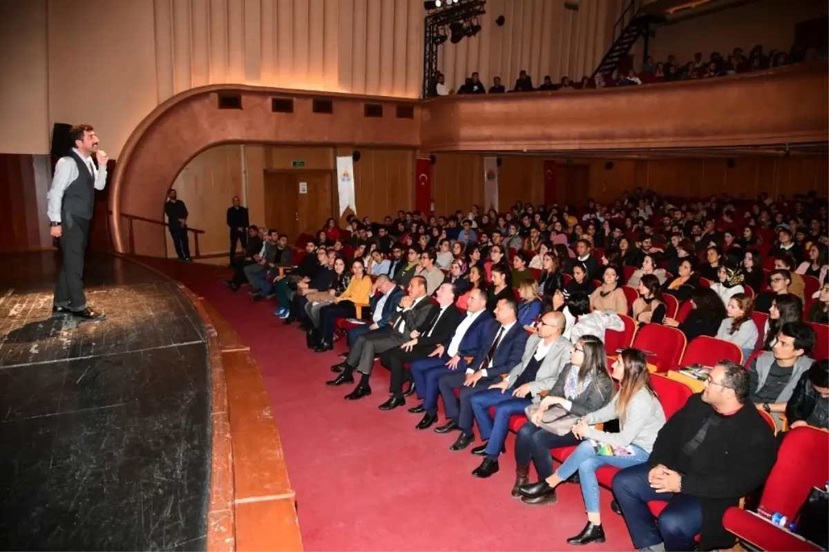 Büyükşehir Belediyesi\'nden Gençlere Kişisel Gelişim Semineri