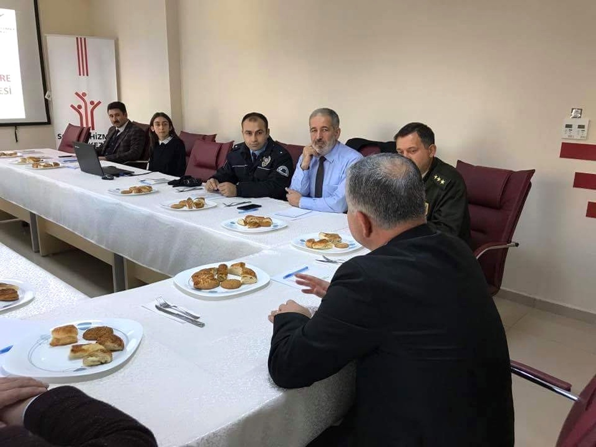 Develi\'de \'Sosyal Destek Projesi\' Uygulama Toplantısı Yapıldı