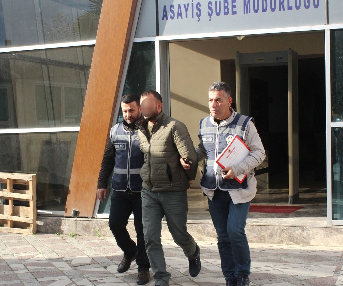 Dizi Oyuncusu Hırsızı, Diziyi İzleyen Polisler Yakaladı