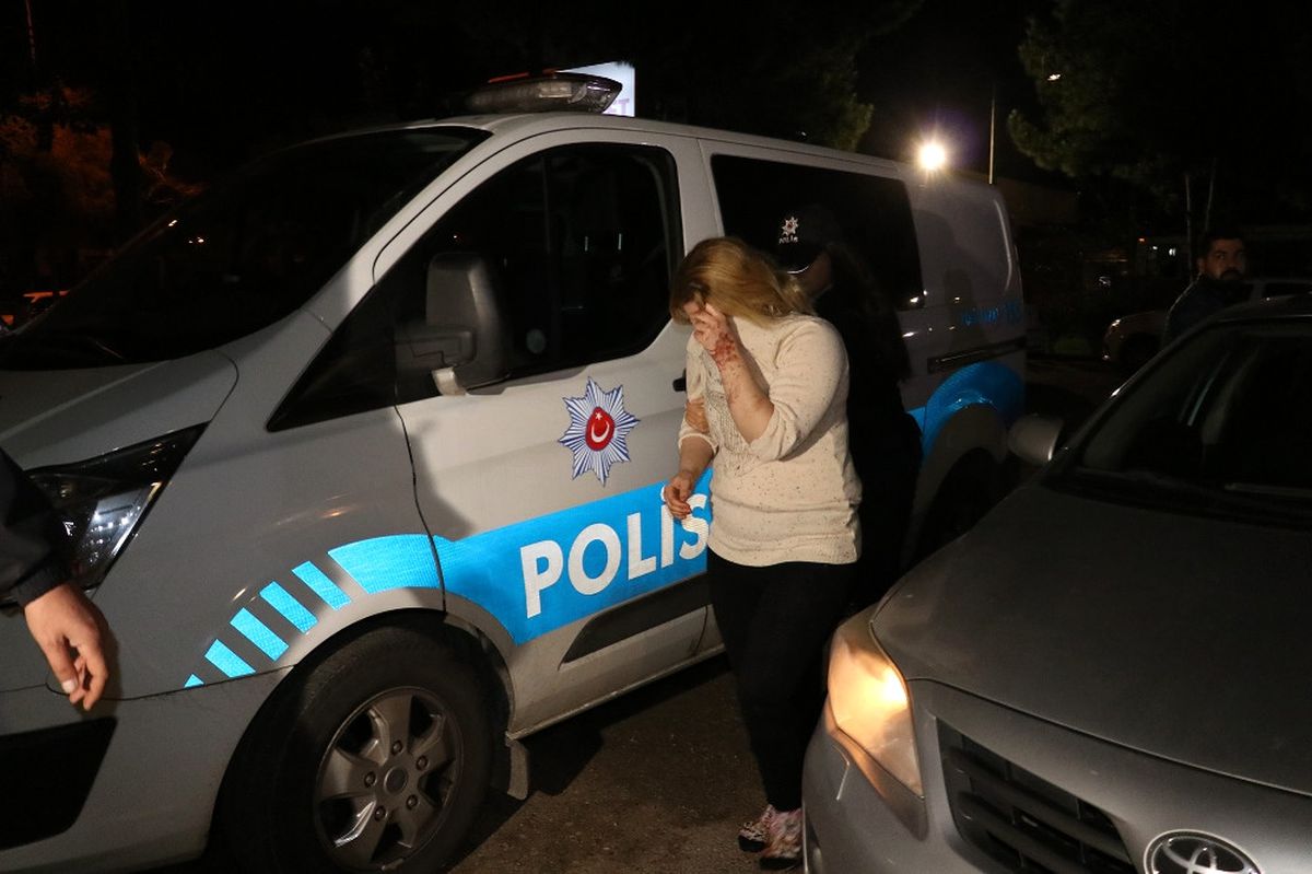 Eşinin Sevgili Tarafından Darp Edildi, Eşi Tarafından Öldürüldü