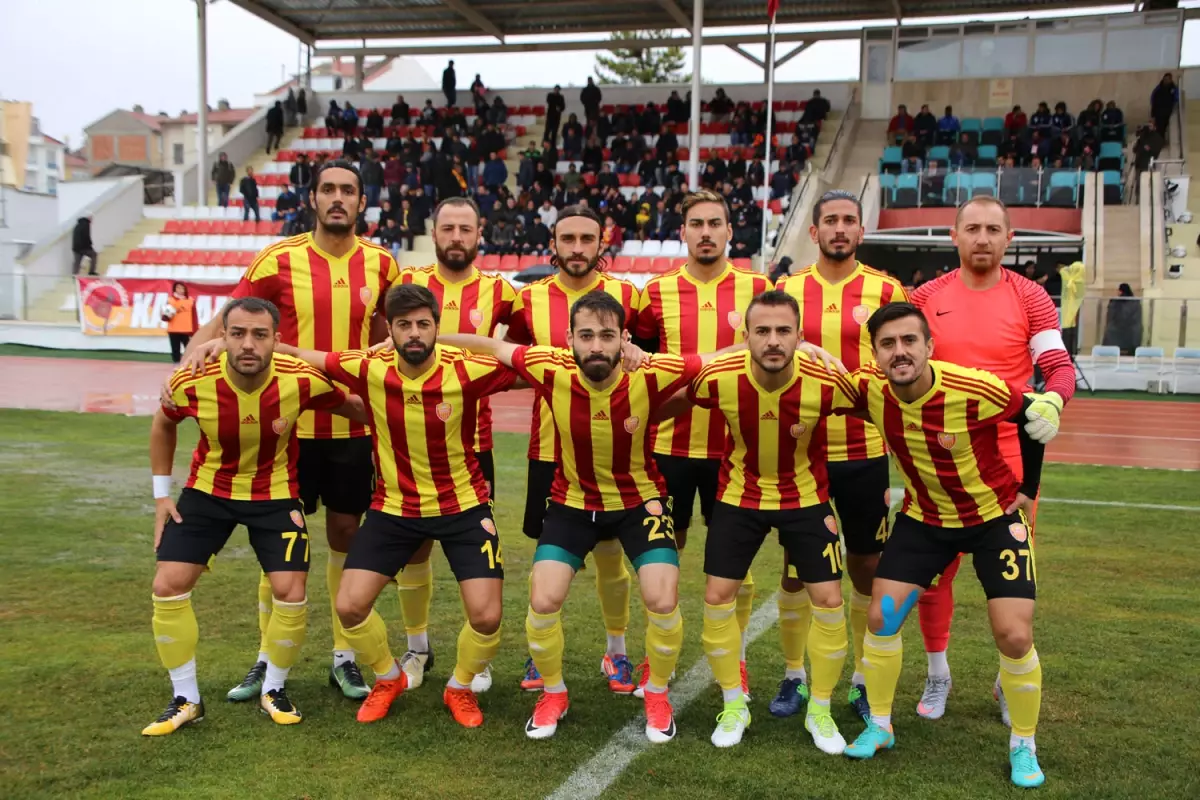 Karaman Belediyespor İsparta Davraz Spor\'u Ağırlıyor