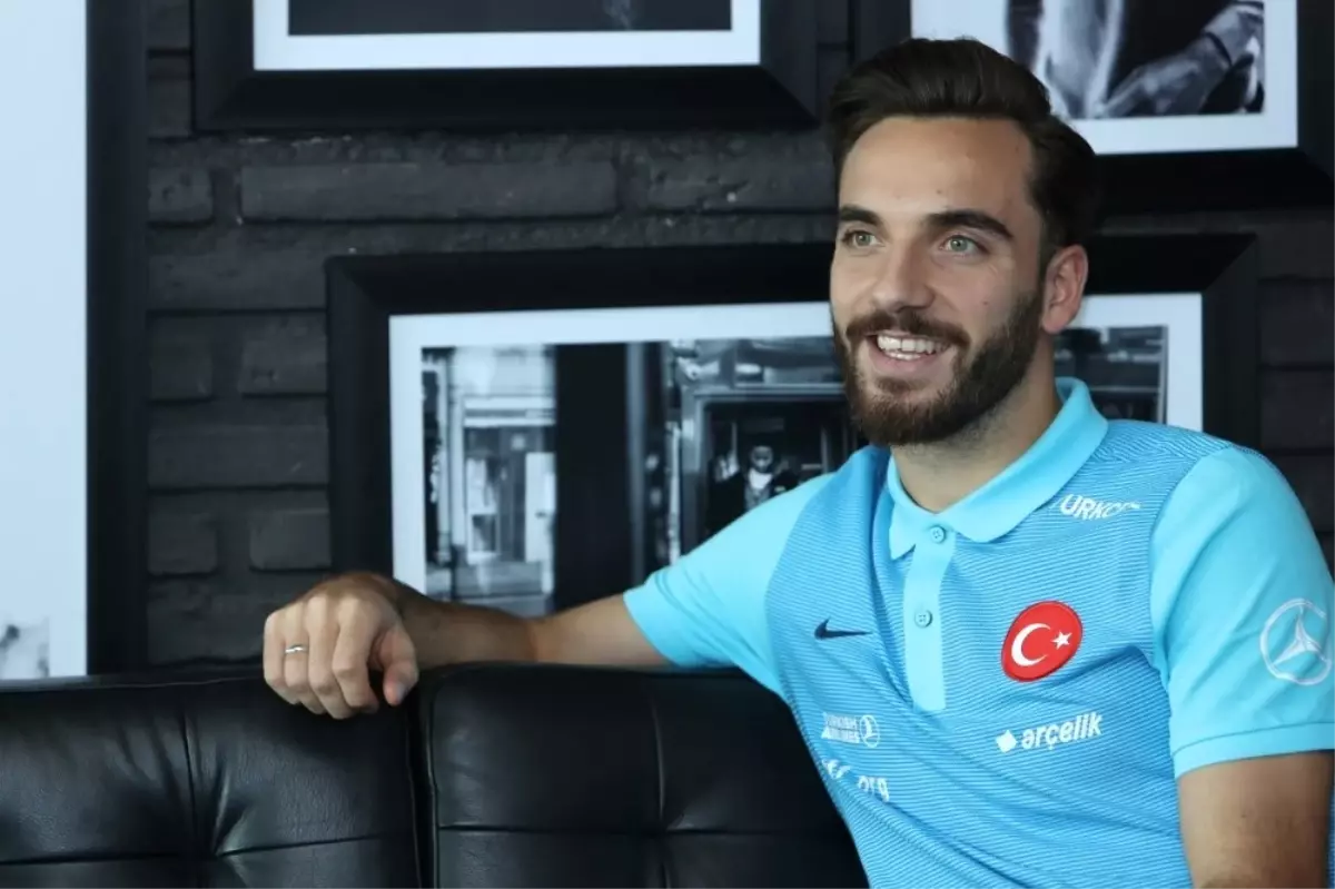 Kenan Karaman: "Cenk Tosun Örnek Olmalı"