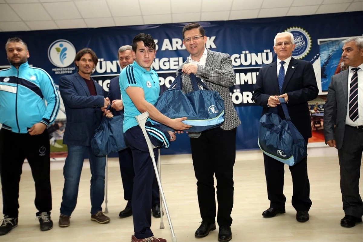 Merkezefendi\'den Engelli Spor Kulüplerine Malzeme Yardımı