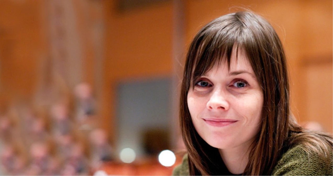 Seçimlerden Renkli Bir Başbakan Çıktı! İzlanda\'nın Genç ve Güzel Yeni Lideri: Katrín Jakobsdóttir