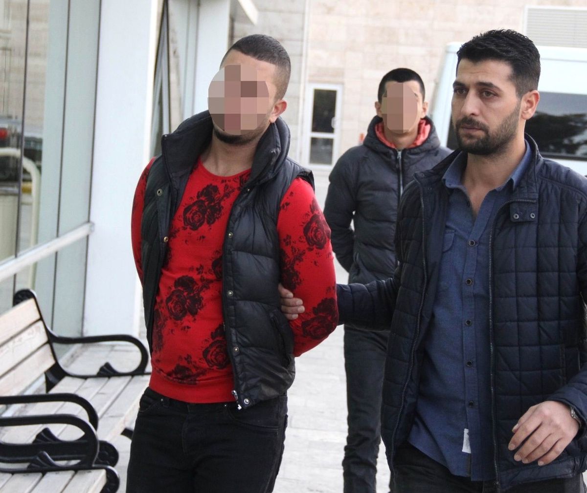 Tüfekle Yaralama Şüphelileri Yakalandı