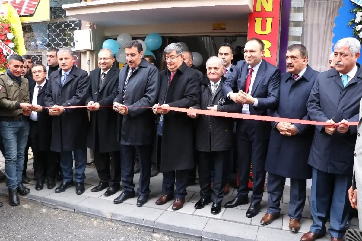 Türk Hava Kurumu Üniversitesi\'nin Bir Bölümü Malatya\'da Açılacak